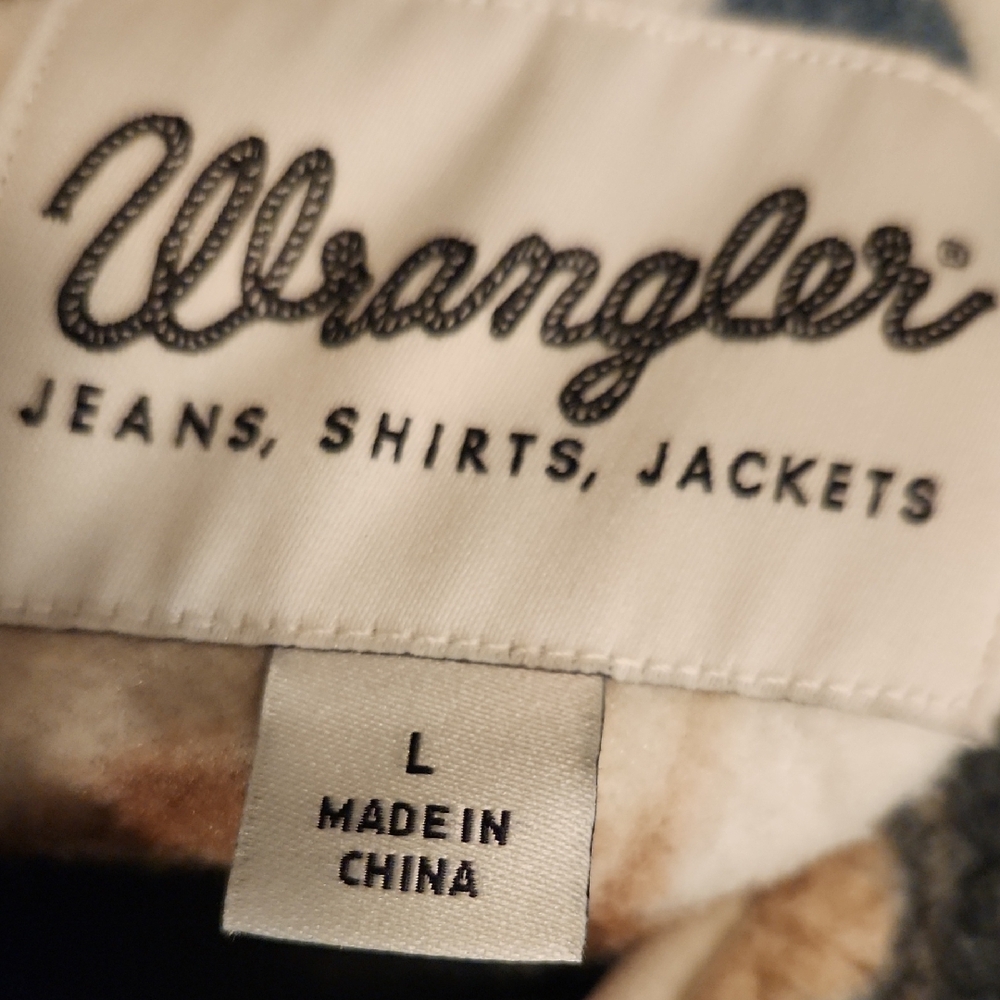 Wrangler Patterned Pullover Jacket - image 2
